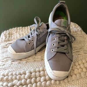 Cariuma OKA low sneakers 9